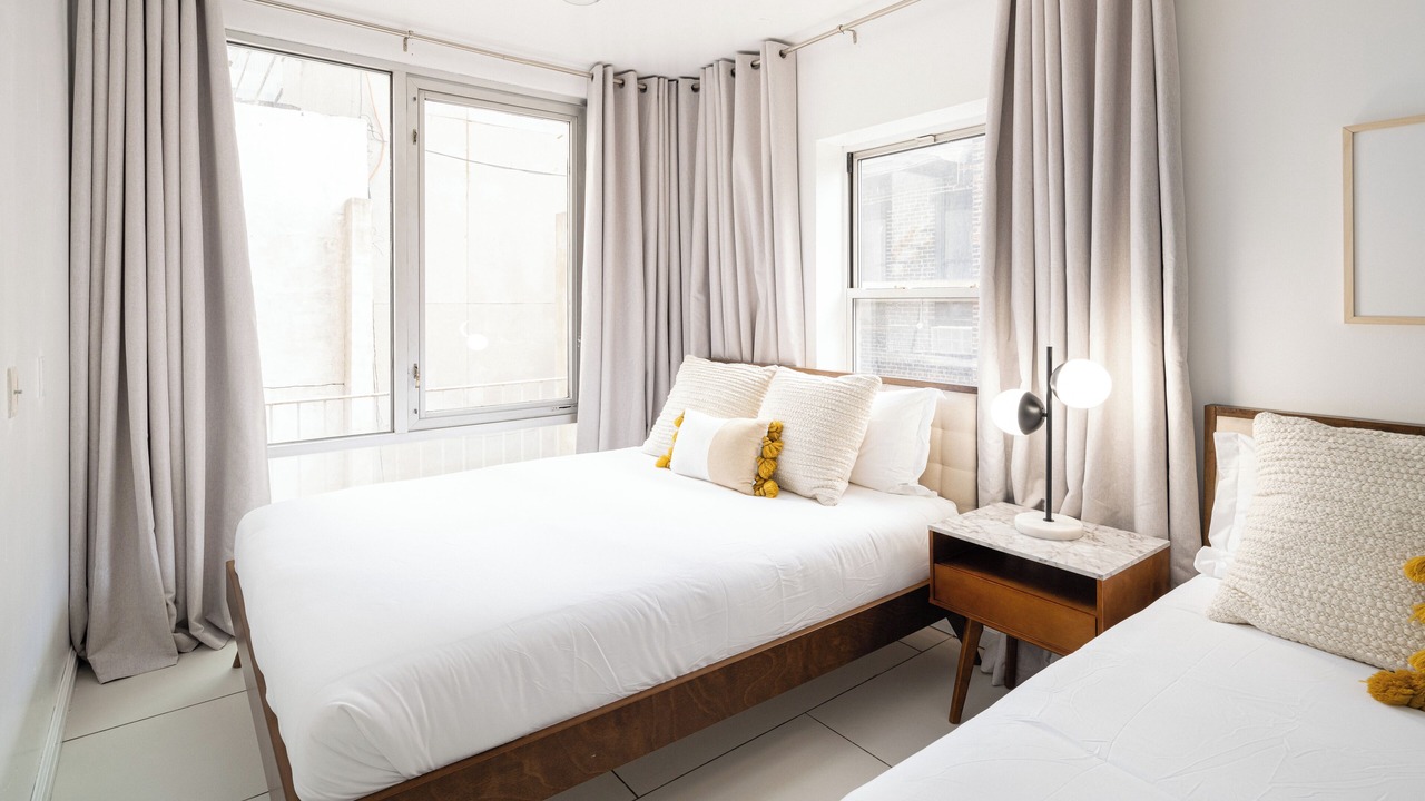 Photo of Bedroom in Tudor City