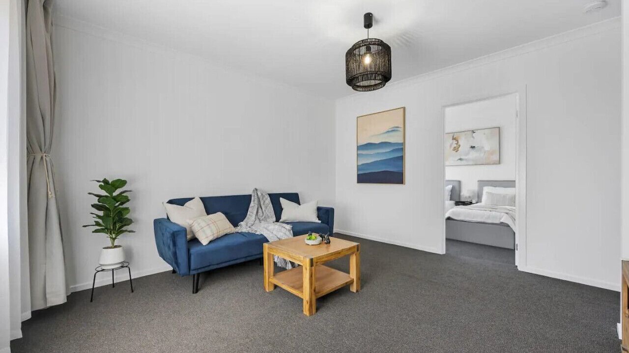 Photo of Livingroom in Delacombe