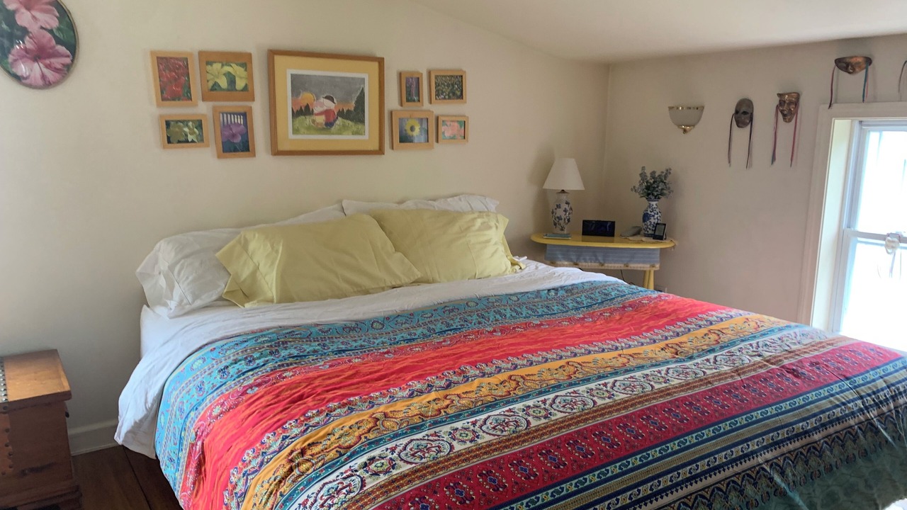 Photo of Bedroom in Back Cove