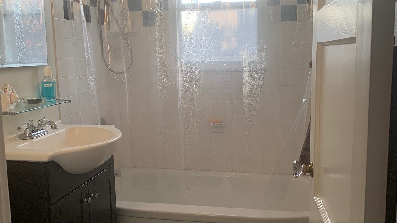 Photo of Bathroom in Back Cove