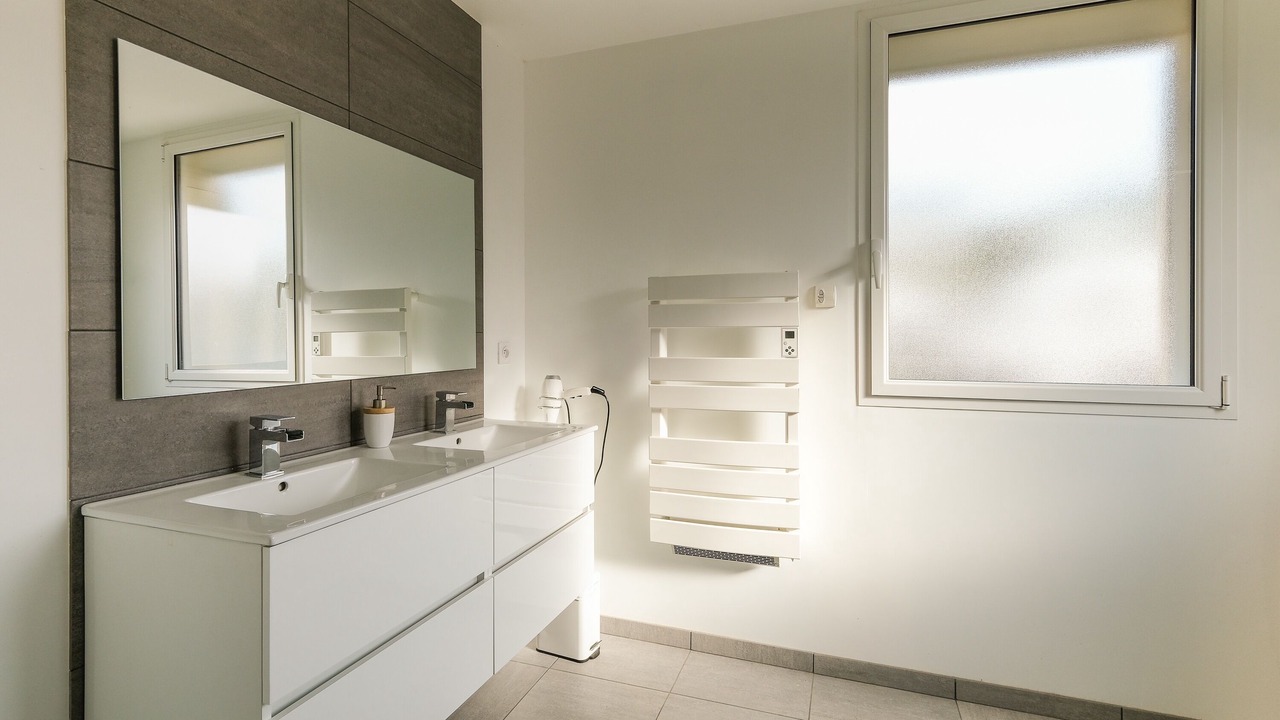 Photo of Bathroom in Saint-Marc-sur-Mer