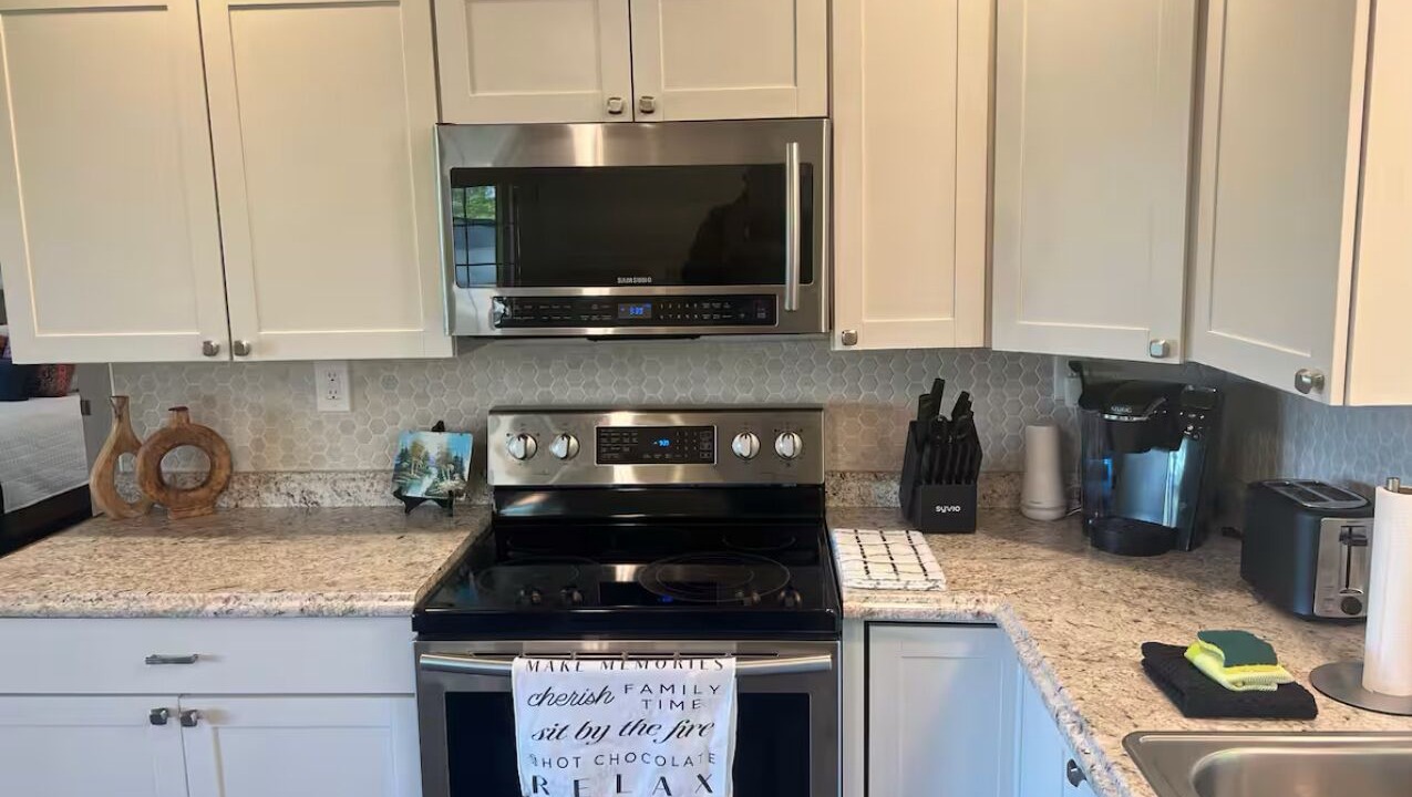 Photo of Kitchen in Clay City