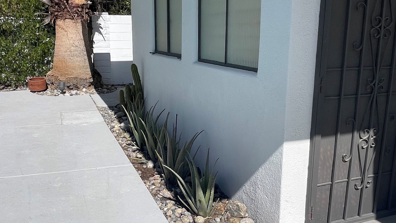 Photo of Outdoor in Warm Sands
