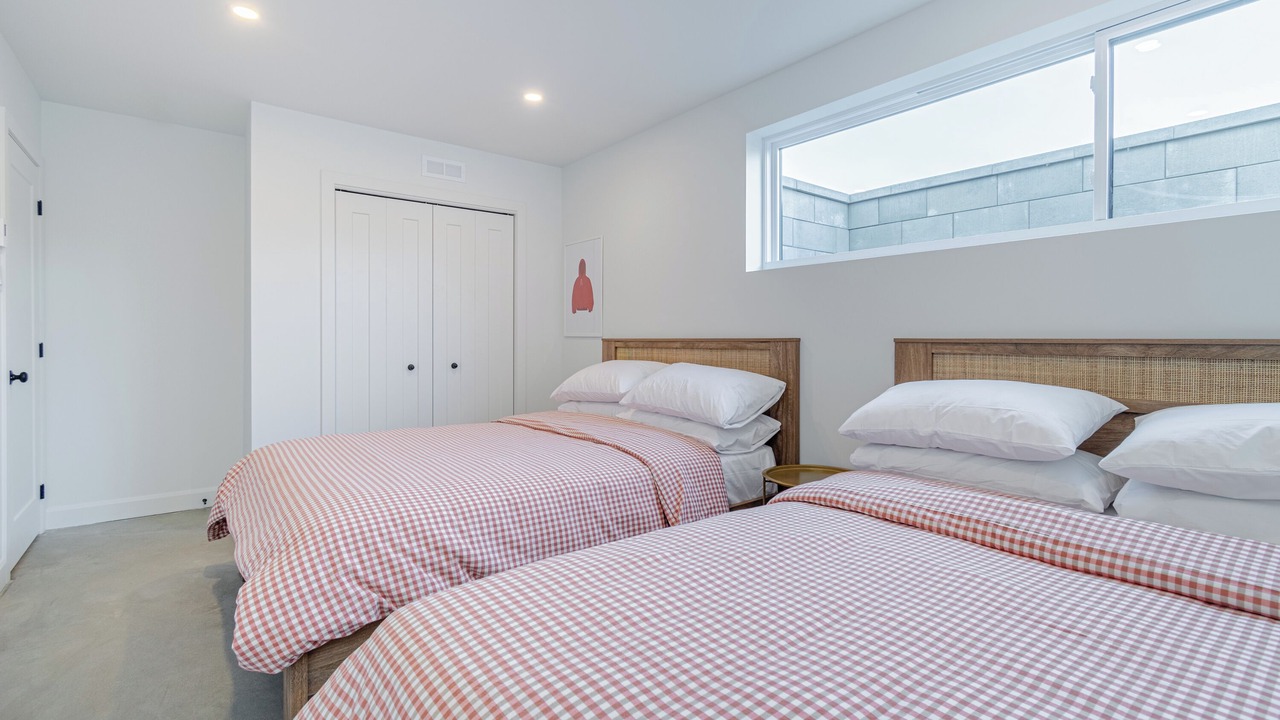 Photo of Bedroom in Ste Anne de Beaupre