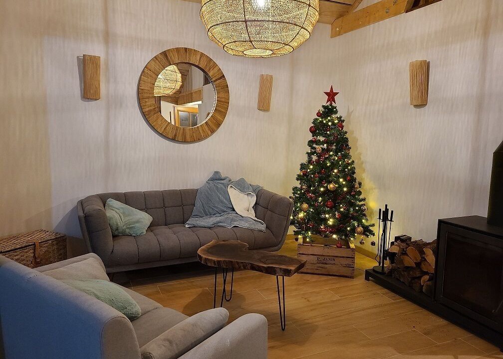 Photo of Livingroom in Brison-Saint-Innocent