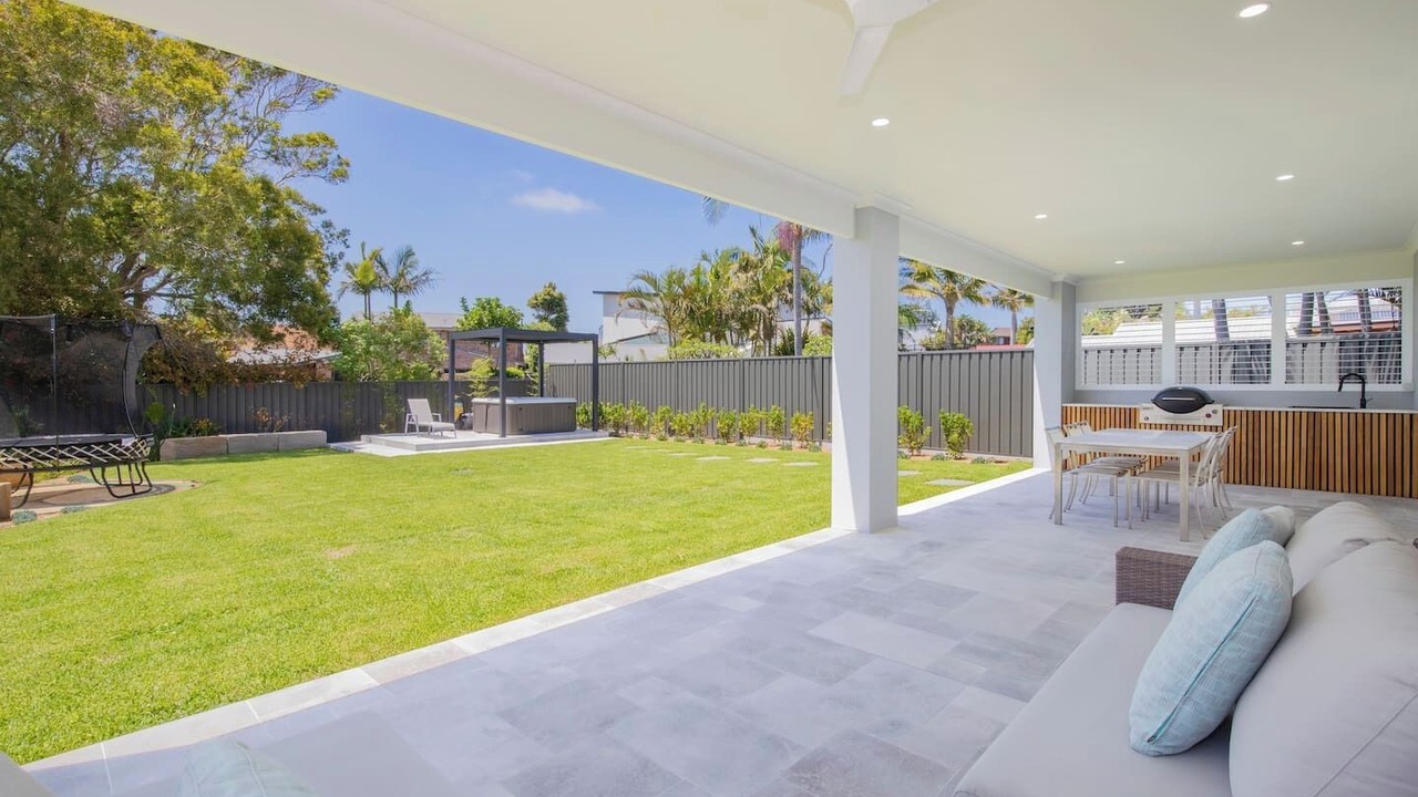 Photo of Outdoor in Caves Beach