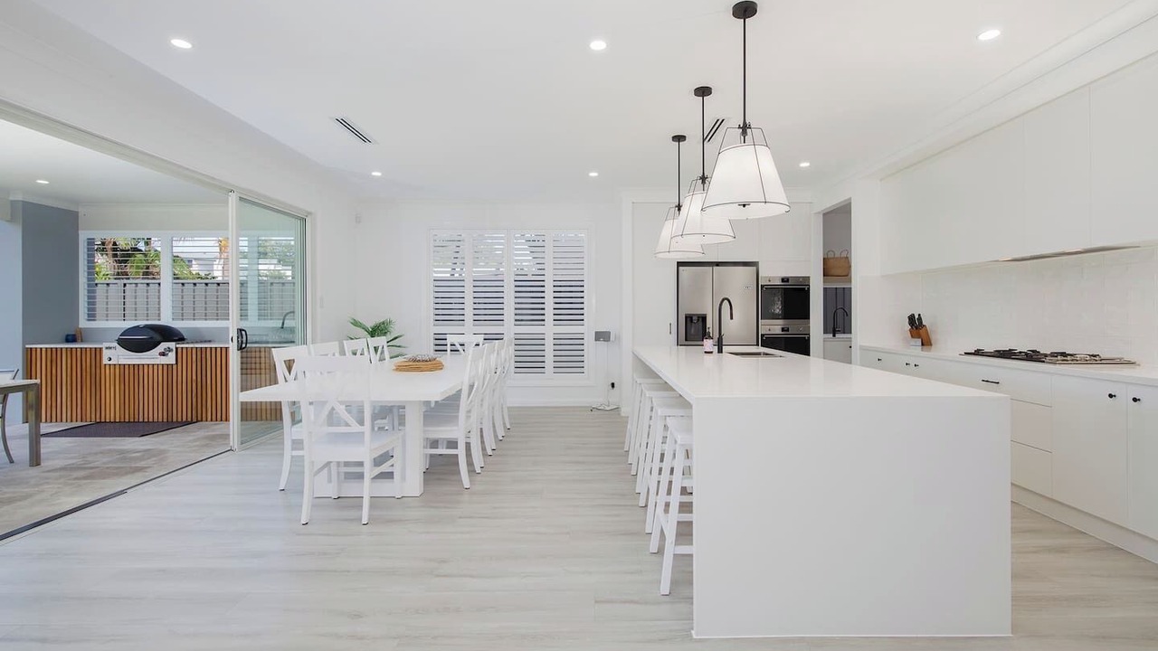 Photo of Others in Caves Beach