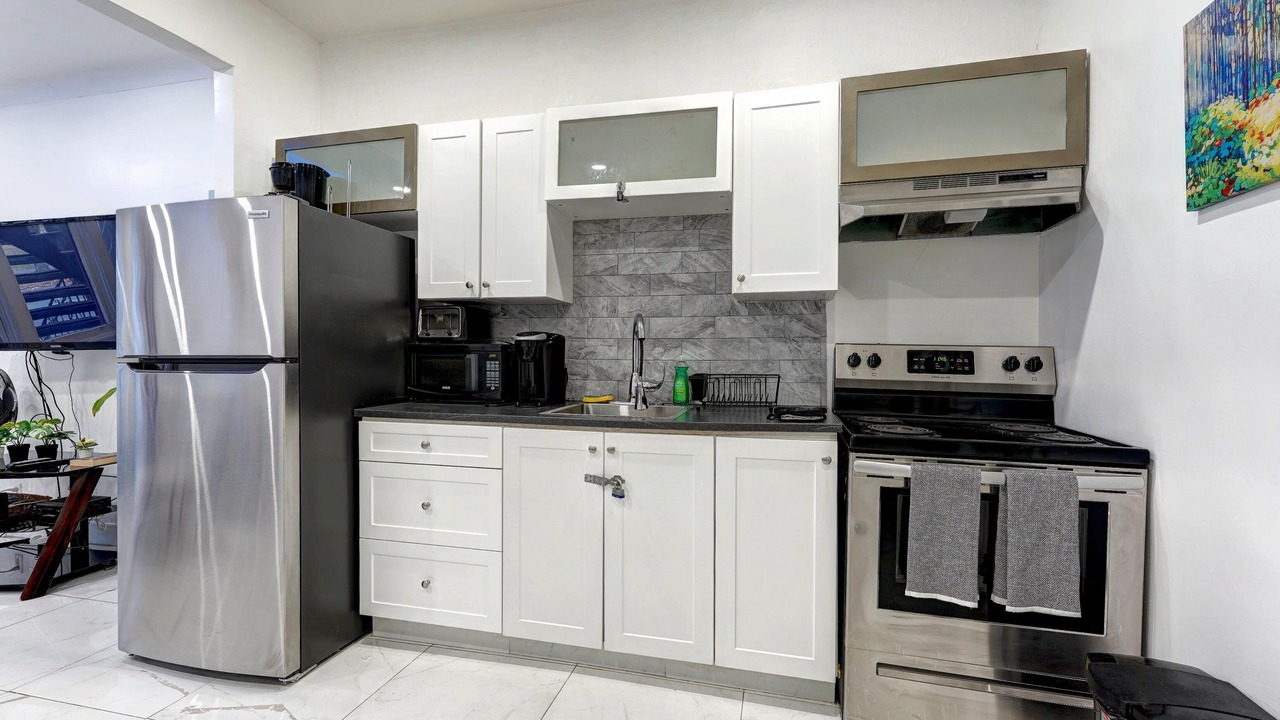 Photo of Kitchen in De Lorimier