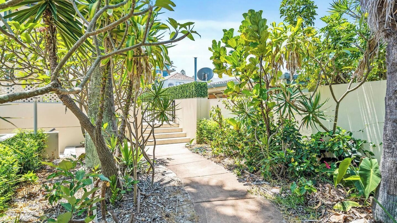 Photo of Others in Mermaid Beach