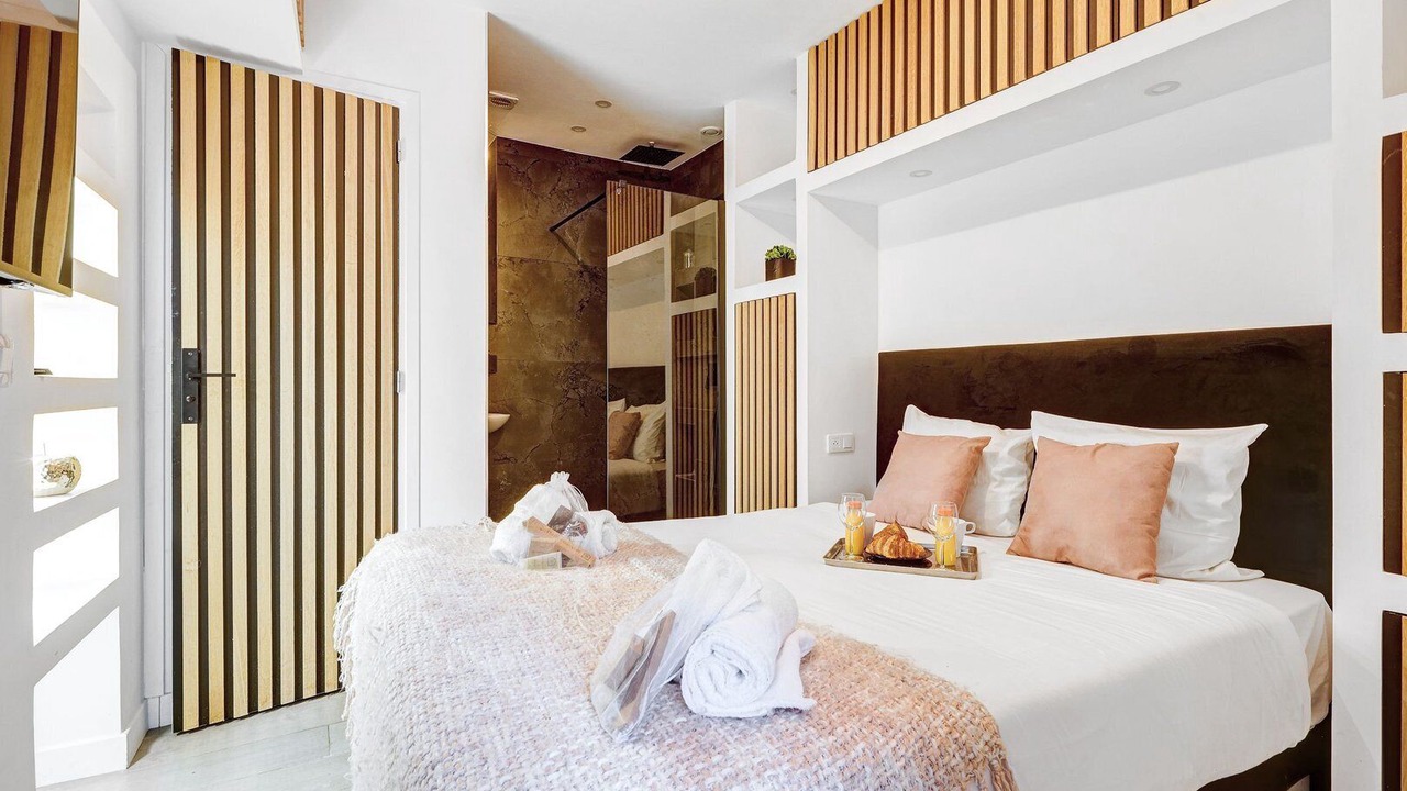 Photo of Bedroom in Marais