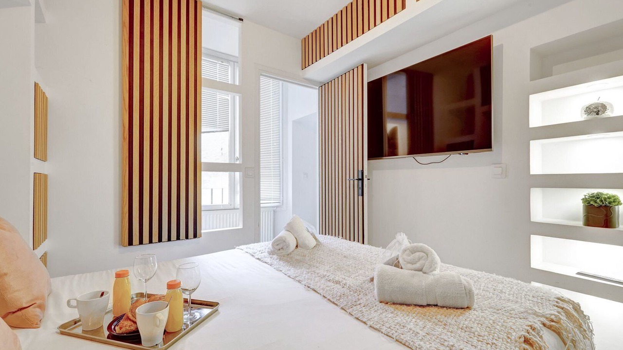 Photo of Bedroom in Marais