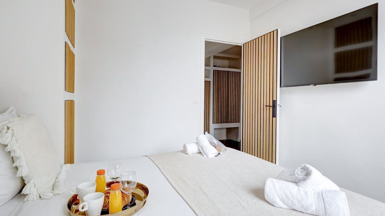 Photo of Bedroom in Marais