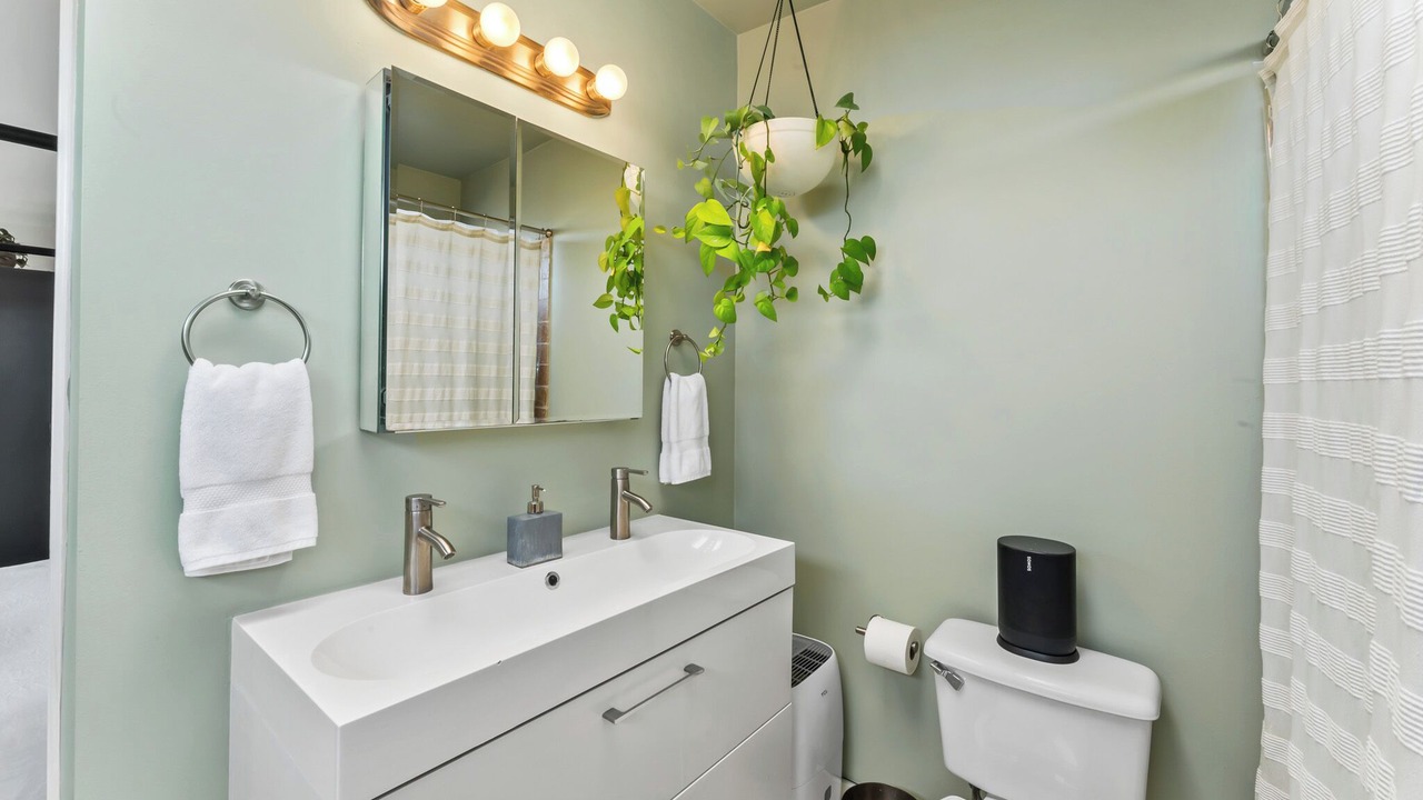 Photo of Bathroom in Bernal Heights