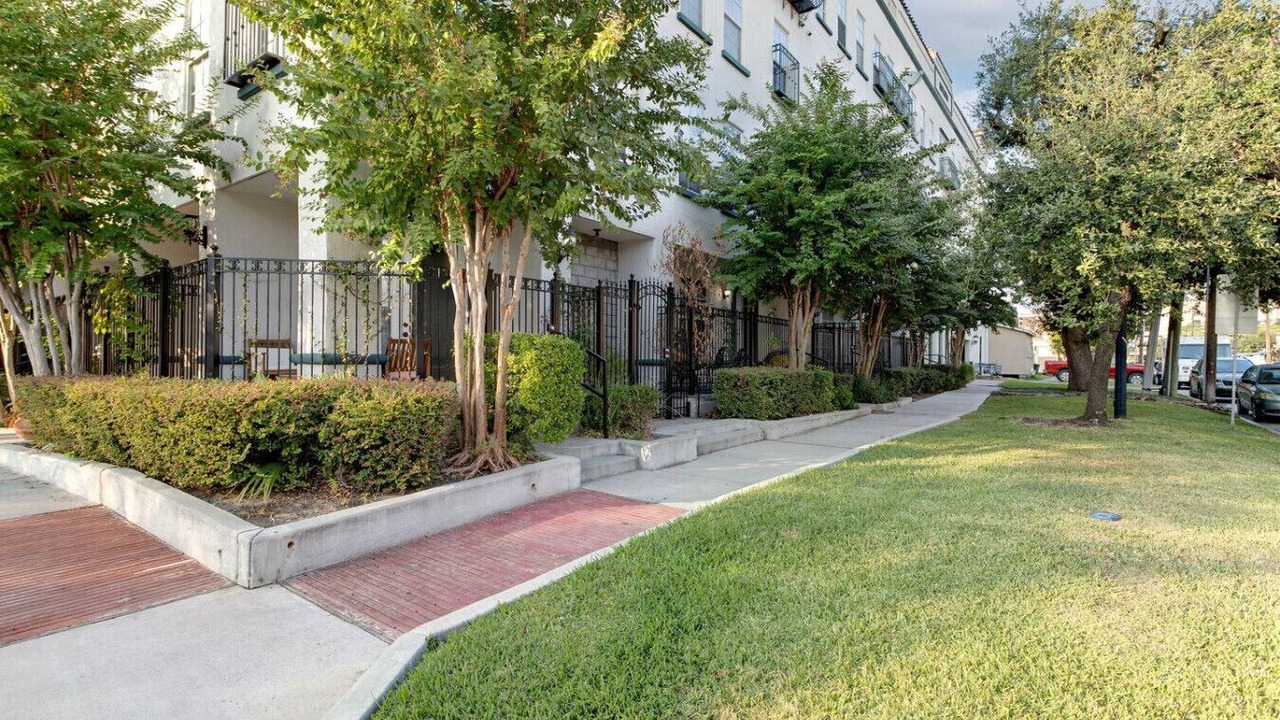 Photo of Outdoor in Central Business District