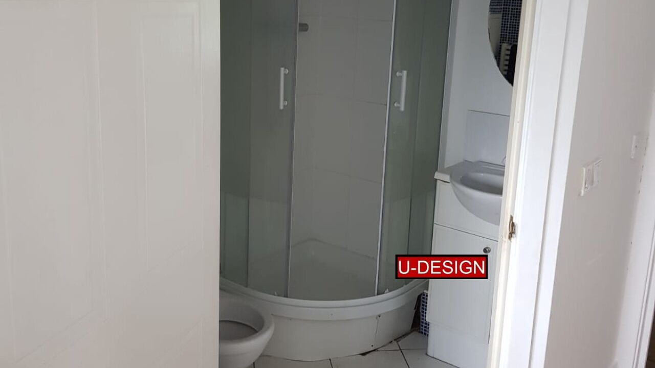 Photo of Bathroom in Luton