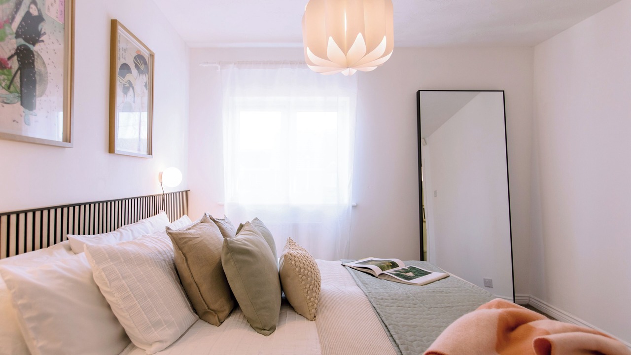 Photo of Bedroom in Thames