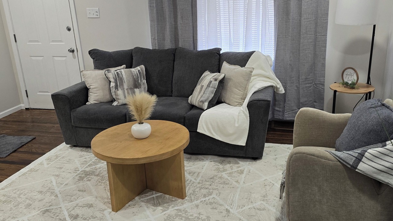 Photo of Livingroom in Lafayette
