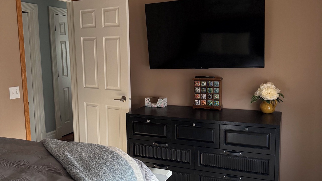 Photo of Bedroom in Dubuque