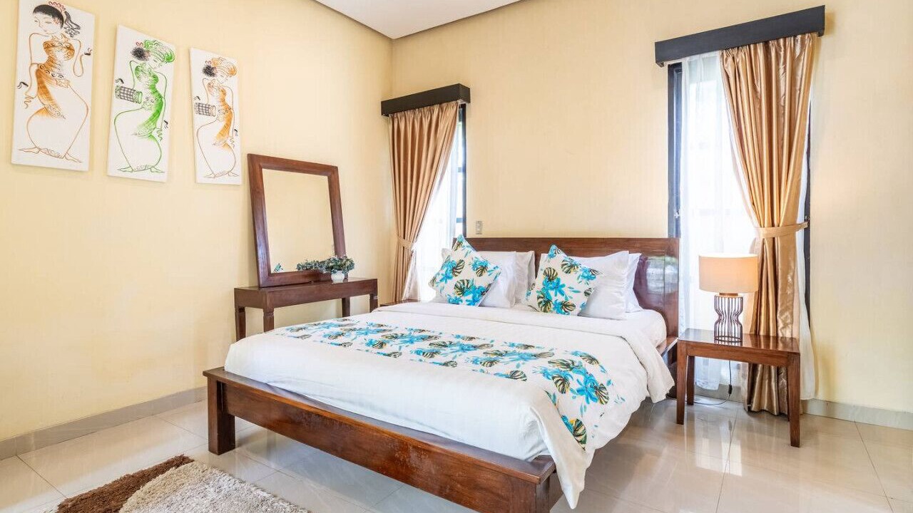 Photo of Bedroom in Petitenget