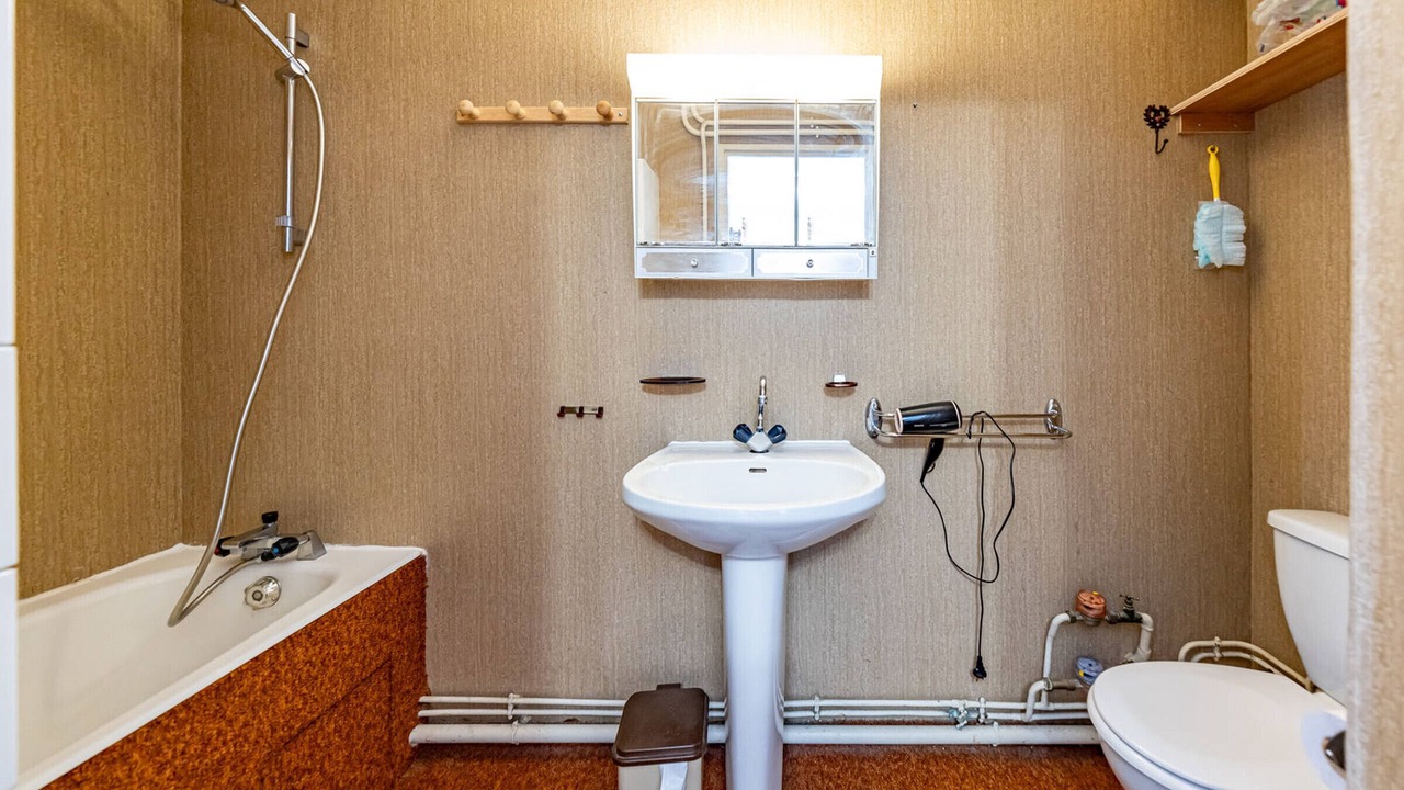 Photo of Others in Montgellafrey