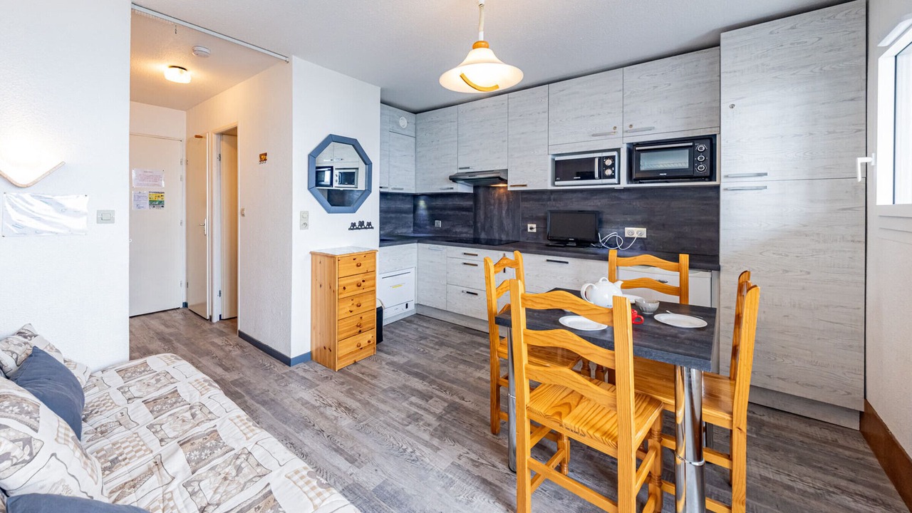 Photo of Others in Montgellafrey