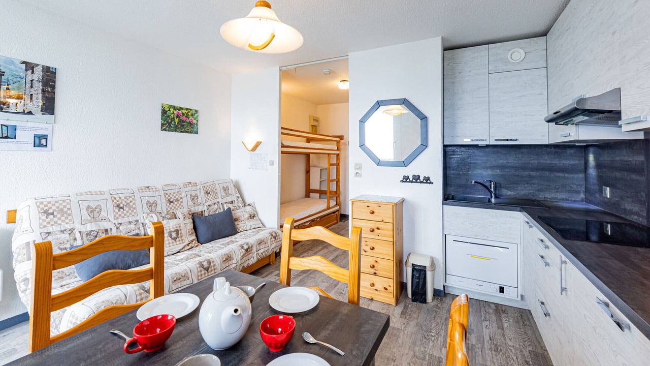 Photo of Others in Montgellafrey