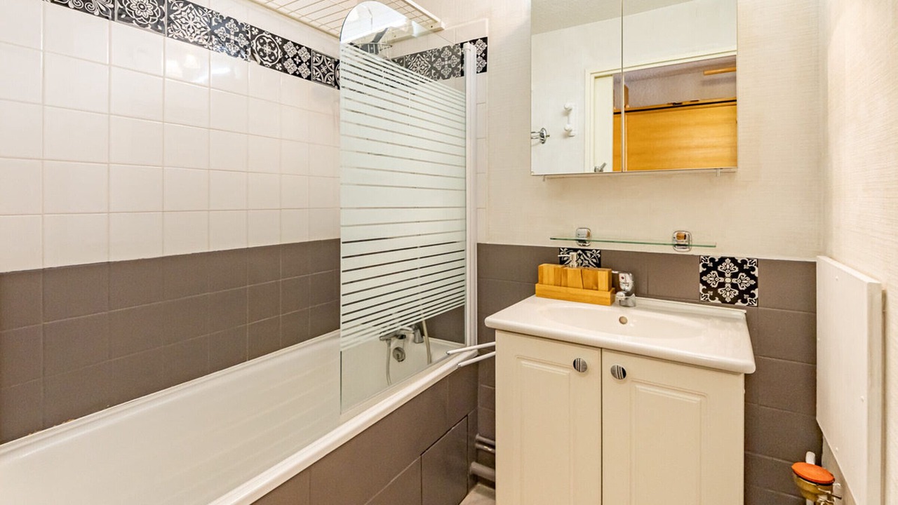 Photo of Bathroom in Montgellafrey