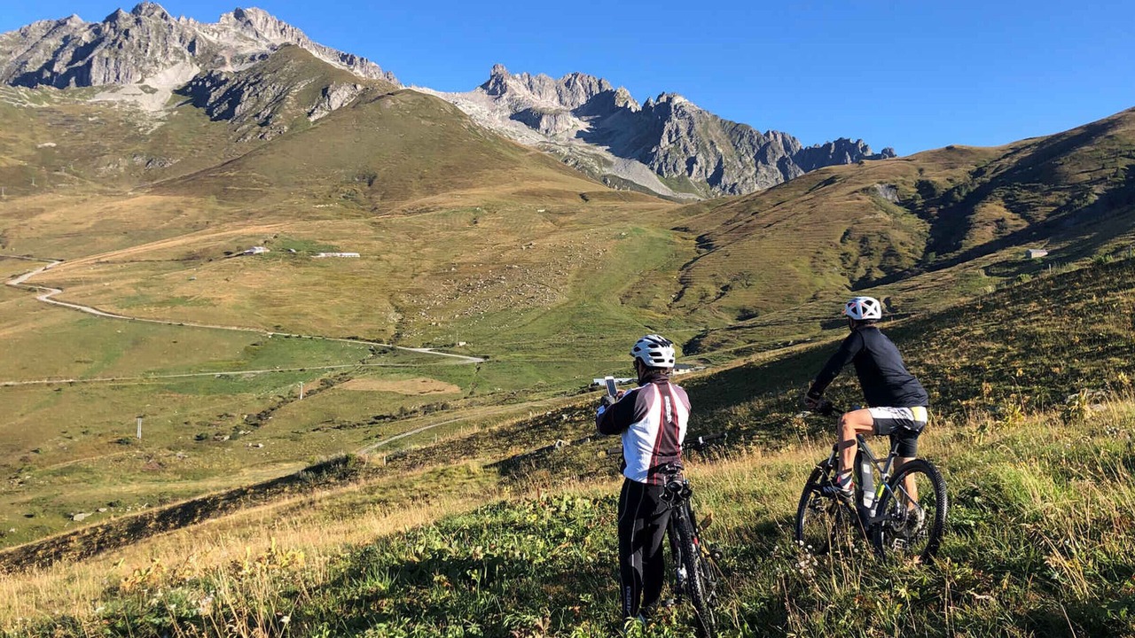 Photo of Others in Montgellafrey