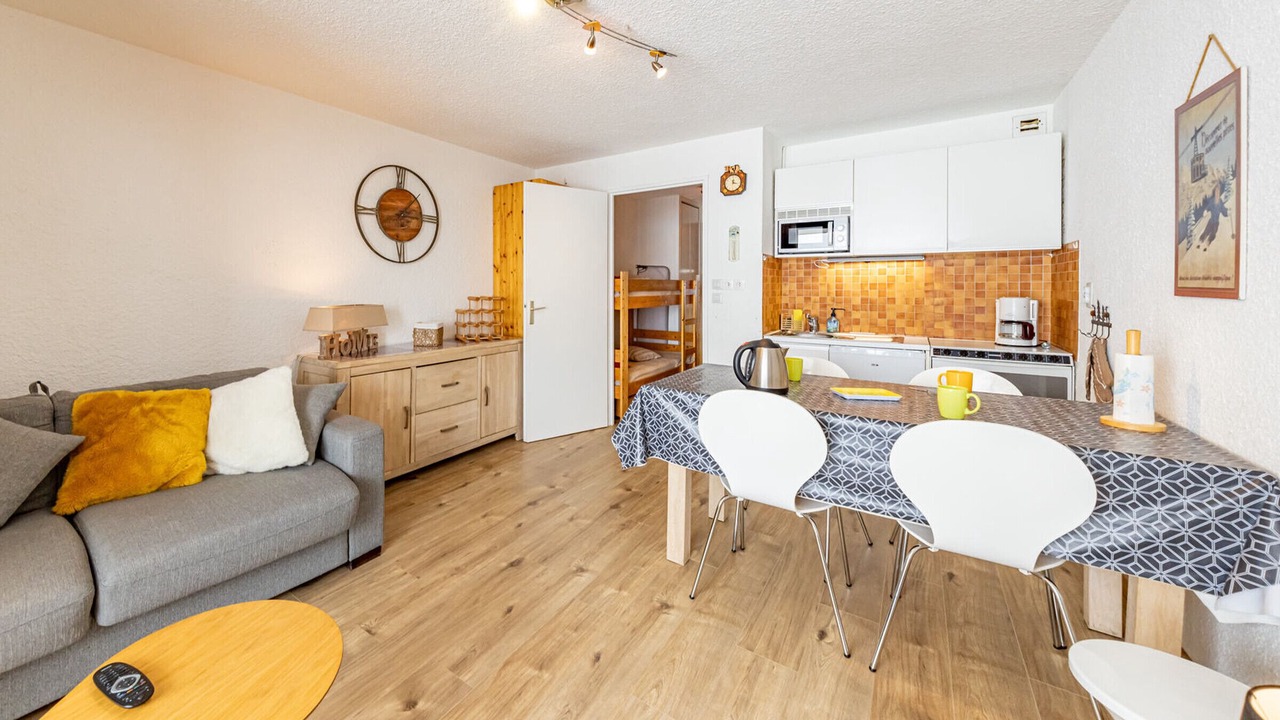 Photo of Livingroom in Montgellafrey