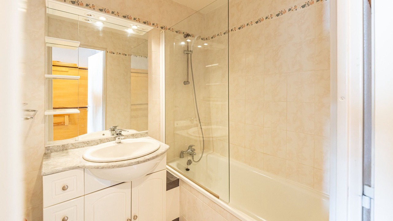 Photo of Bathroom in Montgellafrey
