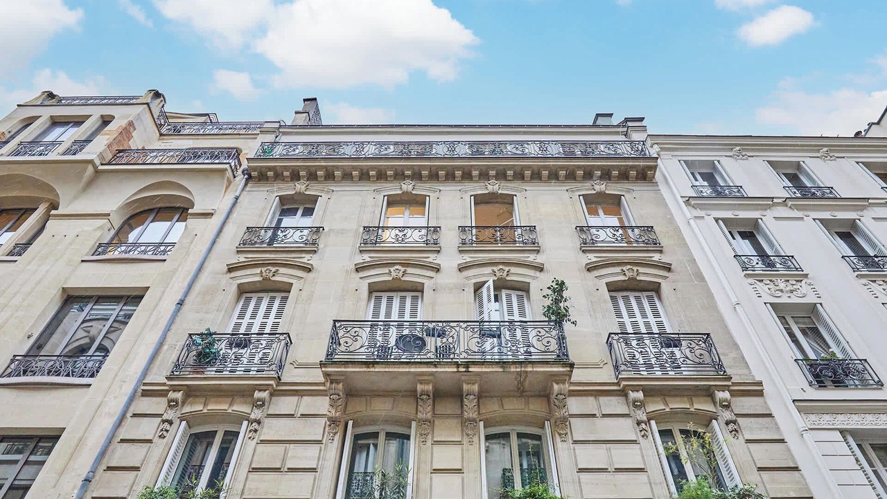 Photo of Others in 8th Arrondissement