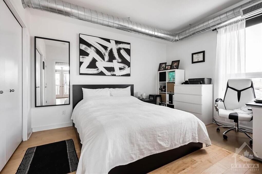 Photo of Bedroom in Ottawa Division