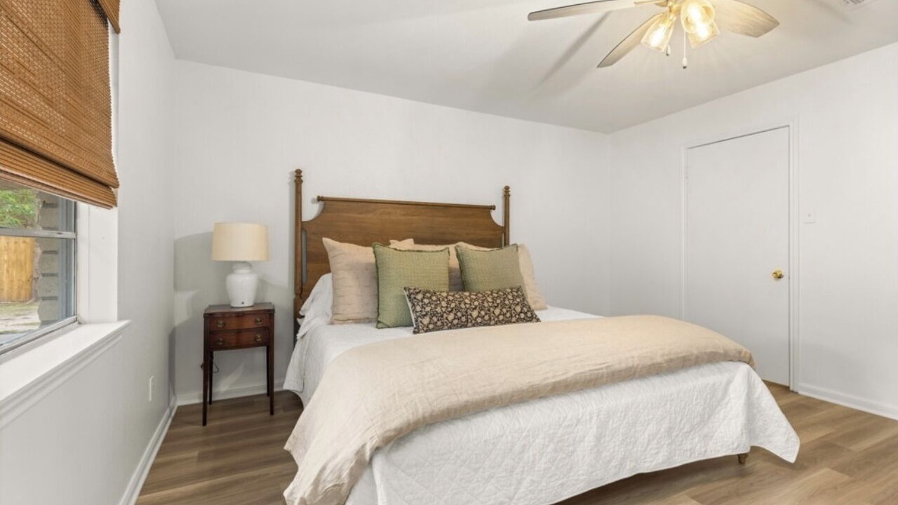 Photo of Bedroom in Kingwood