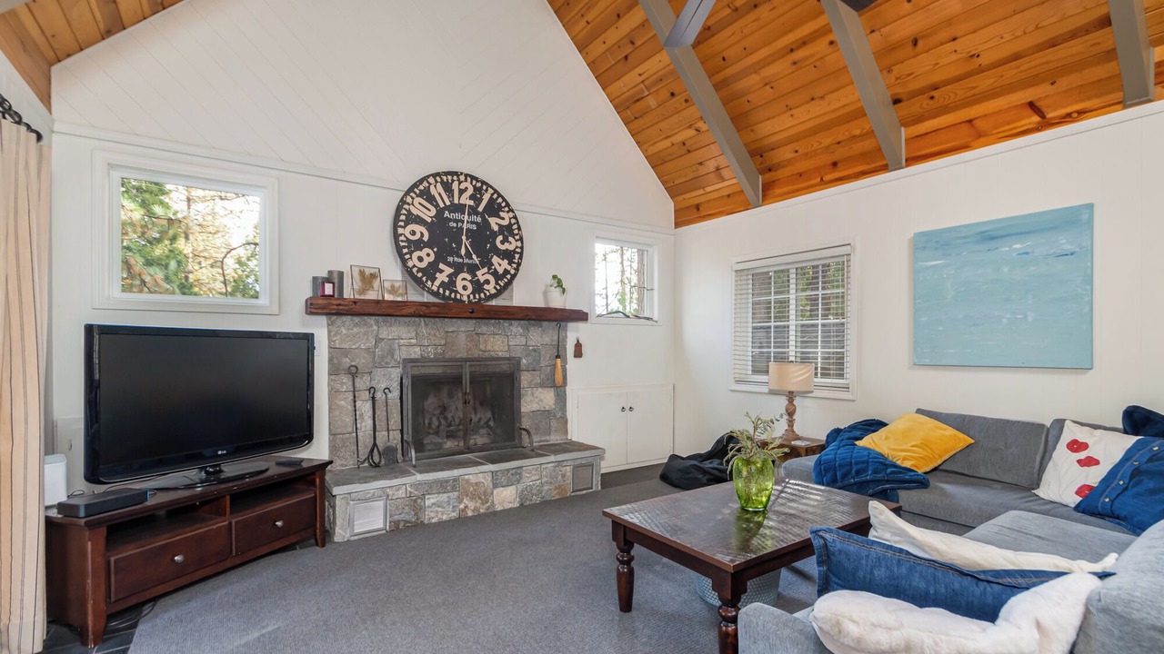 Photo of Bedroom in Arnold