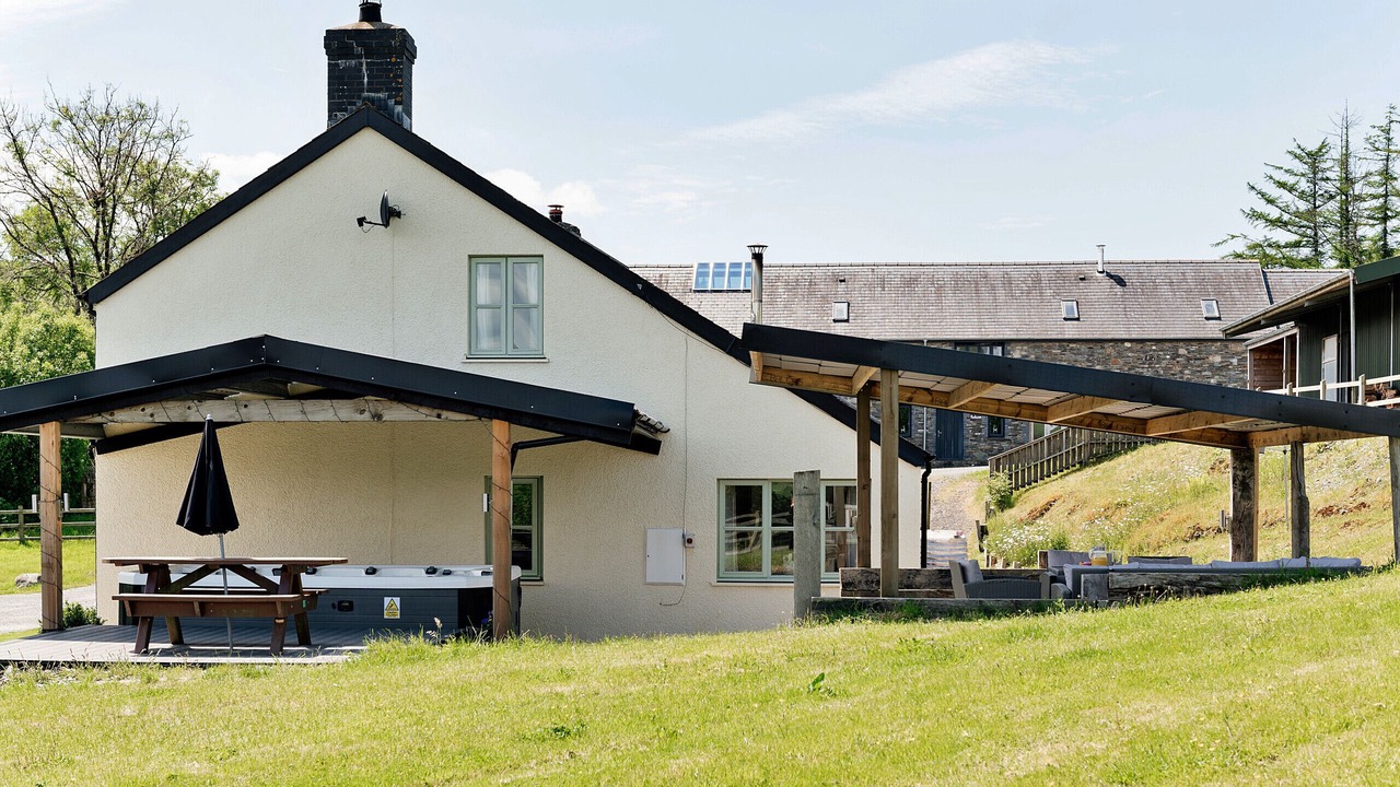 Photo of Outdoor in Devils Bridge