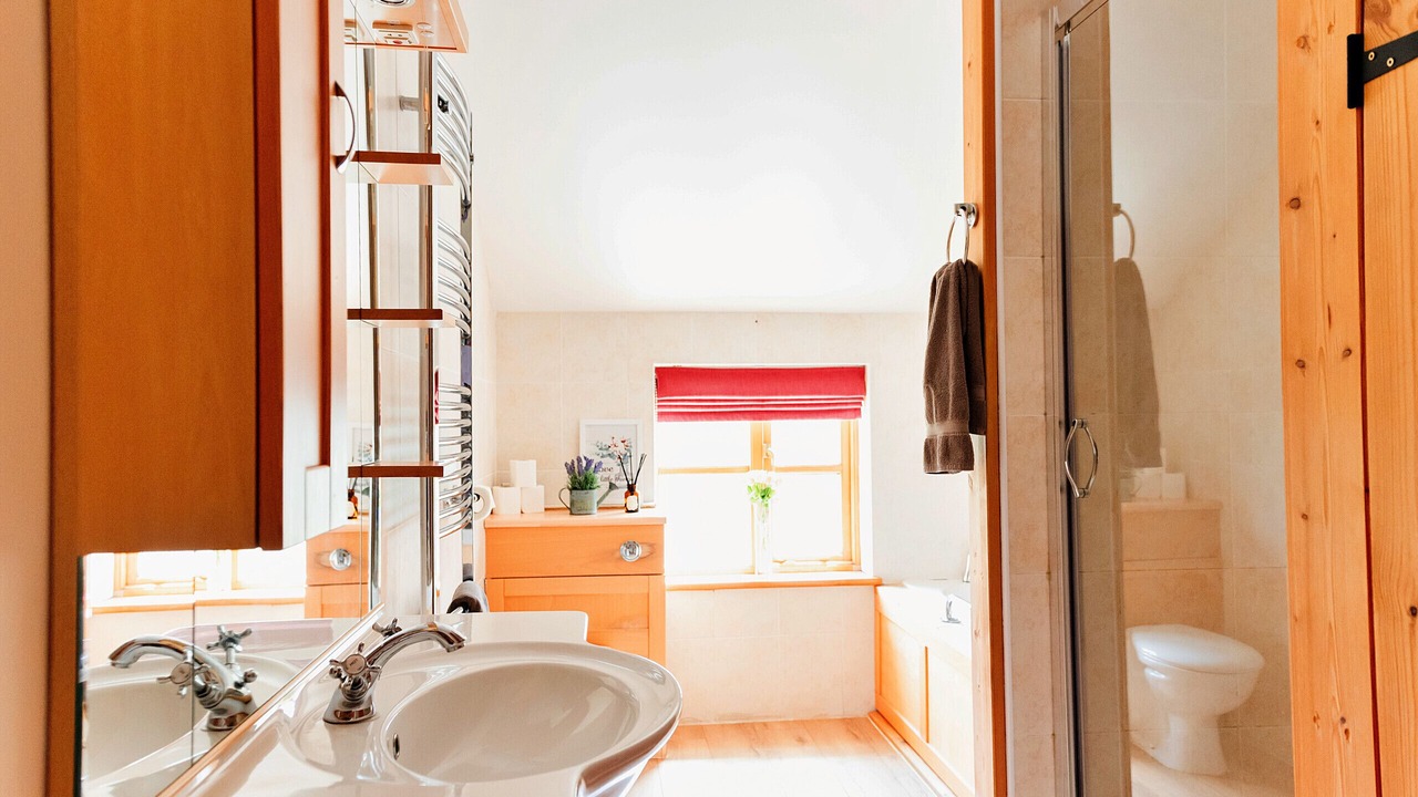 Photo of Bathroom in Devils Bridge