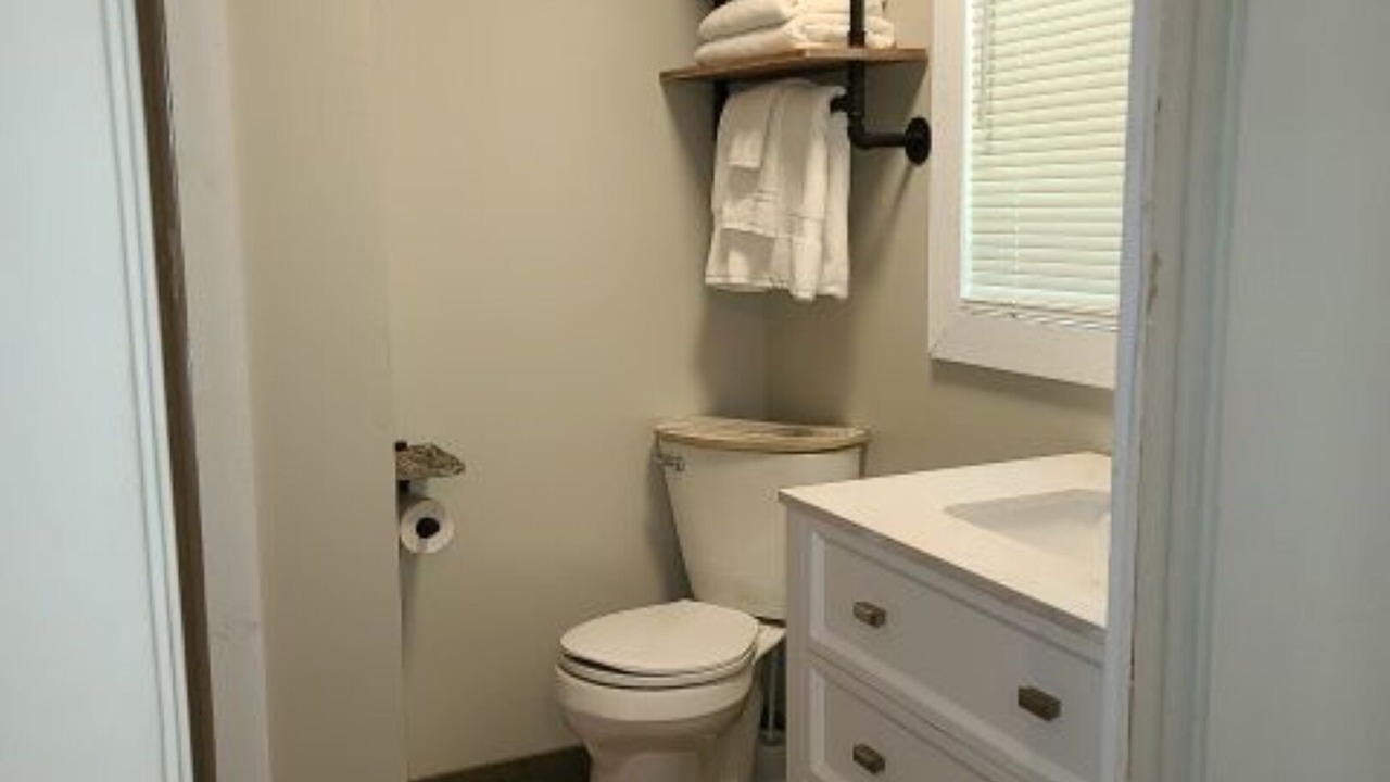 Photo of Bathroom in Hillsboro