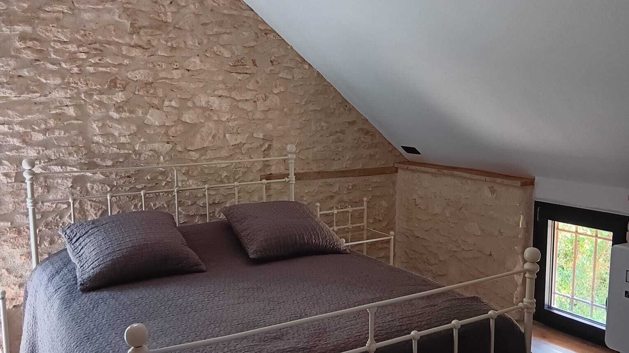 Photo of Bedroom in Degagnac