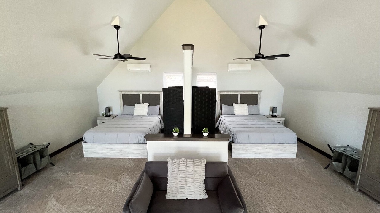 Photo of Bedroom in Hermosa