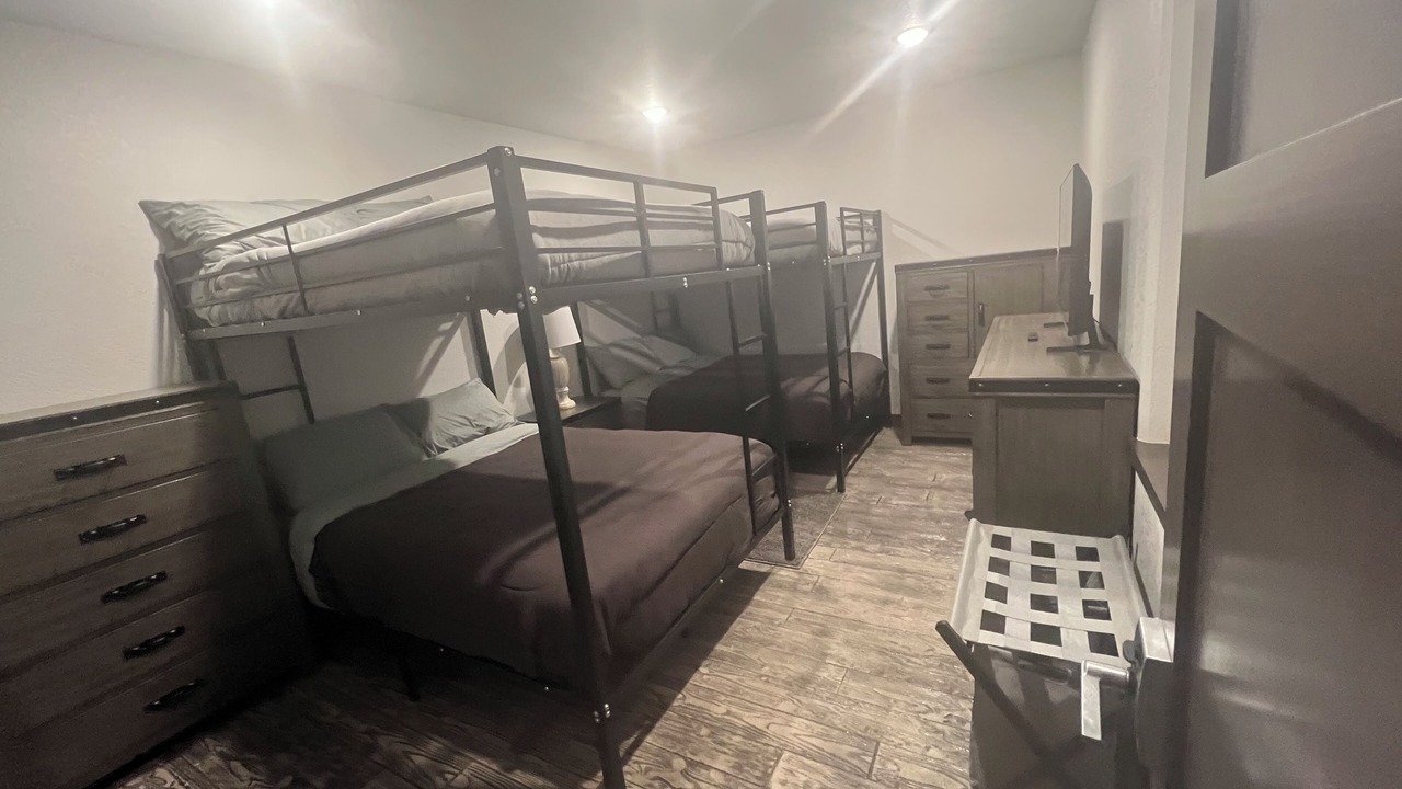 Photo of Bedroom in Hermosa