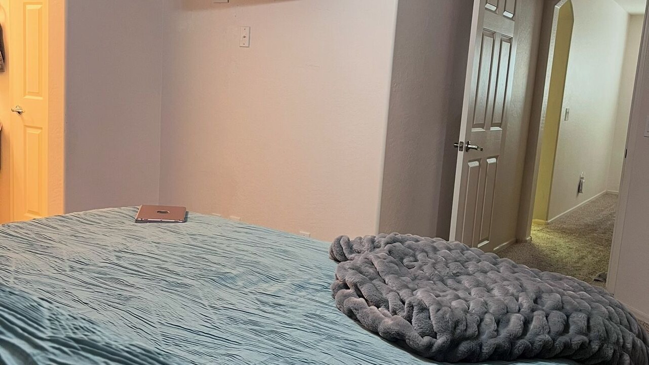 Photo of Bedroom in Palm Valley