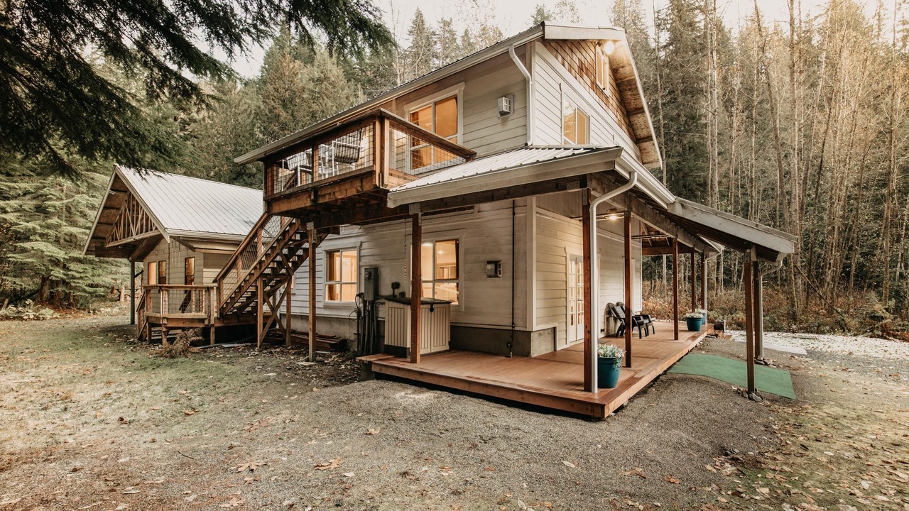 Photo of Outdoor in Maple Falls