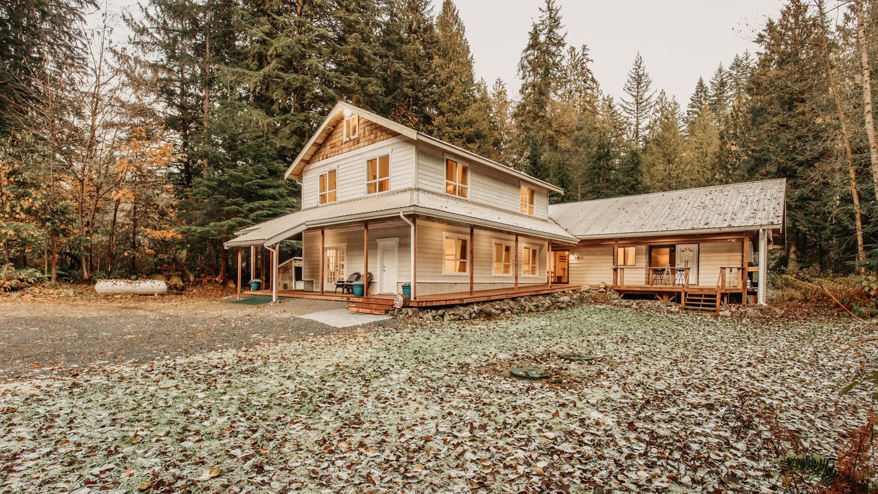 Photo of Outdoor in Maple Falls