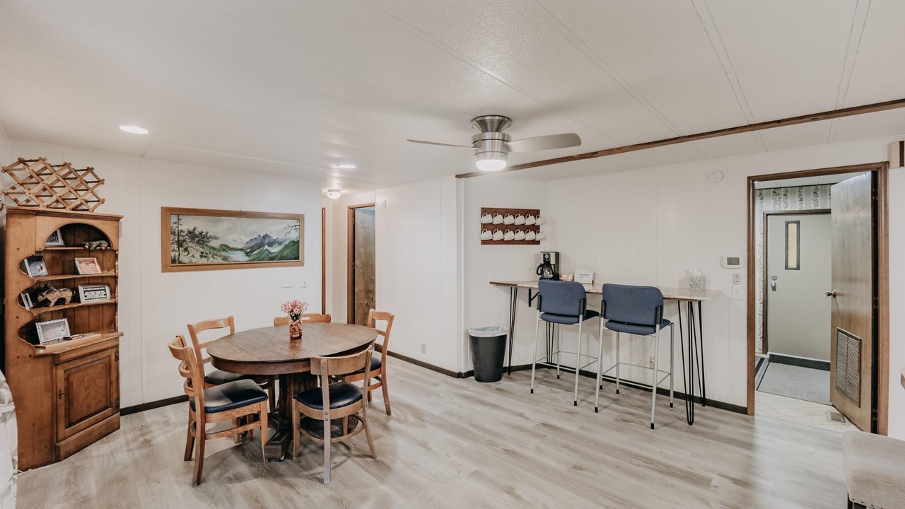 Photo of Others in Maple Falls