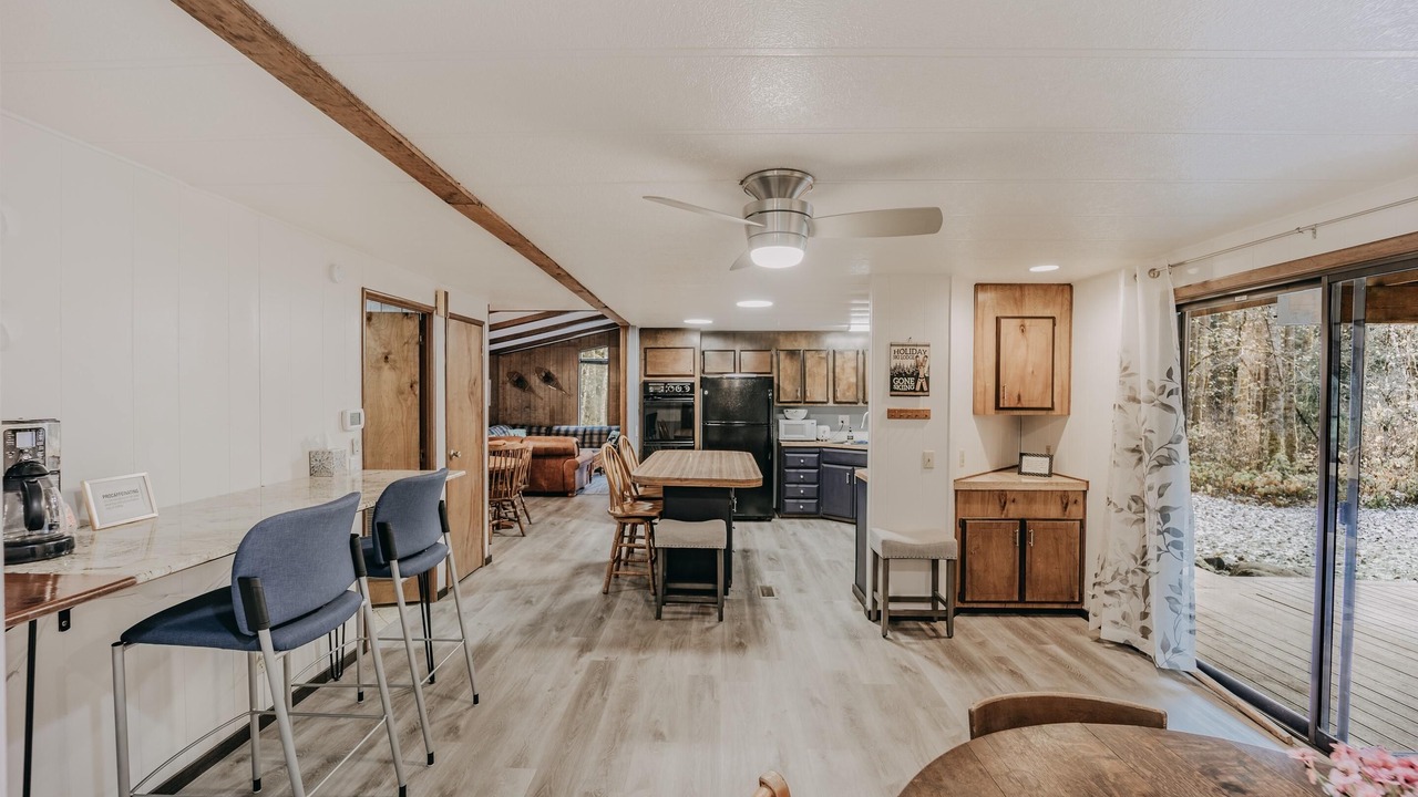 Photo of Others in Maple Falls