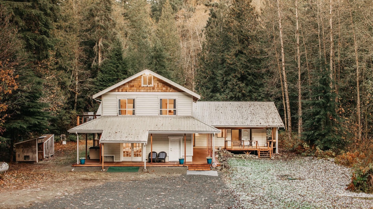 Photo of Outdoor in Maple Falls