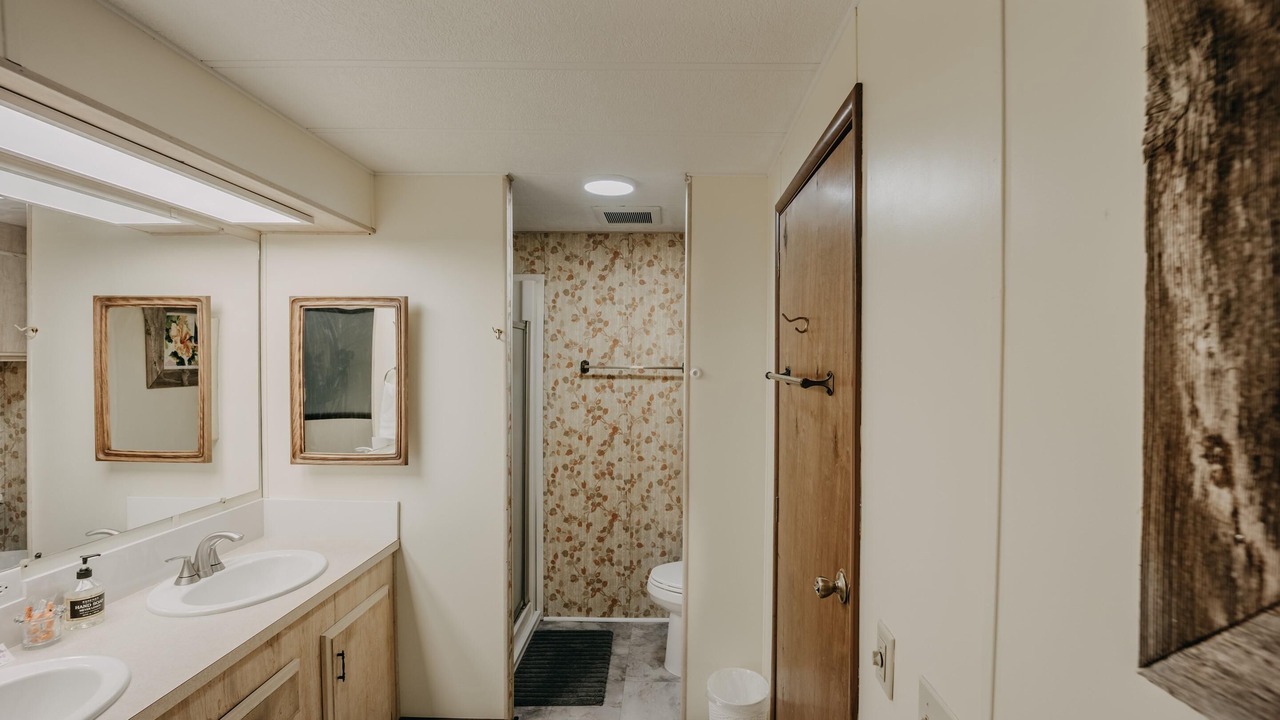 Photo of Bathroom in Maple Falls