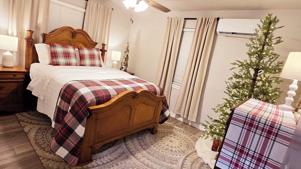 Photo of Bedroom in Rising Star