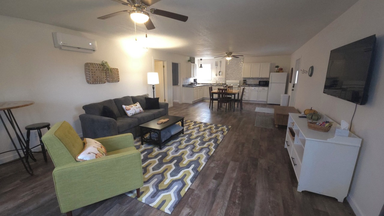 Photo of Livingroom in Casey