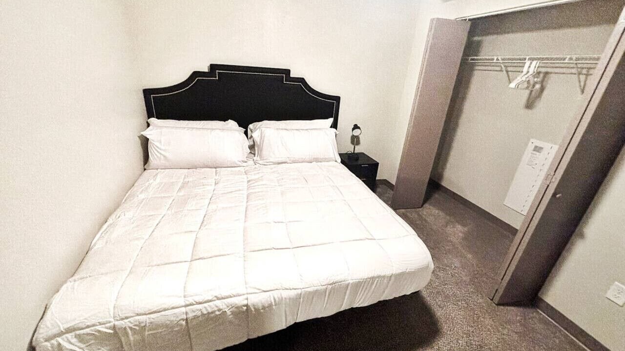 Photo of Bedroom in Downtown Des Moines